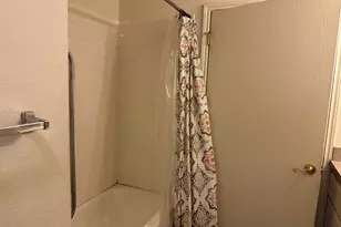 833 E Camp St, La Grange, TX 78945 - Photo 8