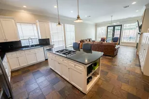 322 Lakeside Blvd, Sugar Land, TX 77478 - Photo 10