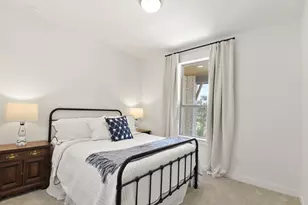 11915 S Pavillion Dr, Mont Belvieu, TX 77523 - Photo 24