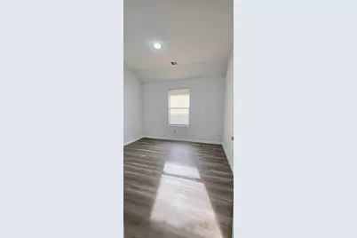 4431 Stassen Street, Houston, TX 77051 - Photo 10