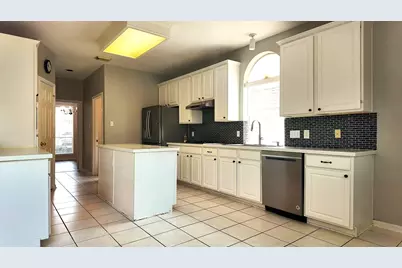2438 Weatherford Drive, Pearland, TX 77584 - Photo 12