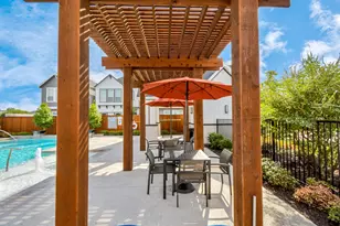 755 Strawberry Pines Ct, Houston, TX 77009 - Photo 48
