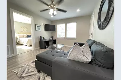 4326 Alconbury Lane #7, Houston, TX 77021 - Photo 8