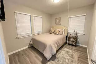 4326 Alconbury Ln, Houston, TX 77021 - Photo 10