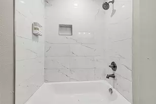 4326 Alconbury Ln, Houston, TX 77021 - Photo 14