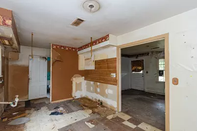 1720 W Sidnor Street, Alvin, TX 77511 - Photo 14