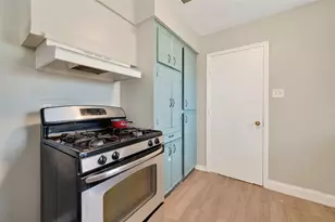 12211 Chimney Rock Rd, Houston, TX 77035 - Photo 10