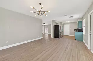 12211 Chimney Rock Rd, Houston, TX 77035 - Photo 8