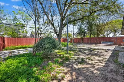 12211 Chimney Rock Road, Houston, TX 77035 - Photo 26