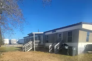 1423 Prosperity St, El Campo, TX 77437 - Photo 10