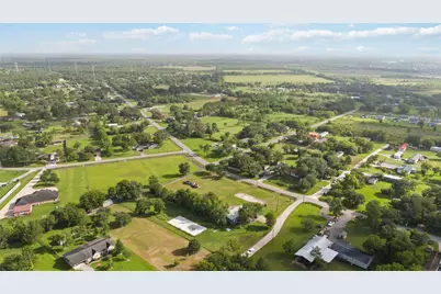 2257 County Road 529, Alvin, TX 77511 - Photo 10