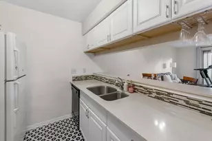 8429 Hearth Dr, Houston, TX 77054 - Photo 12