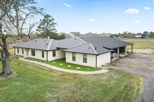 4002 Dixie Farm Rd, Pearland, TX 77581 - Photo 28