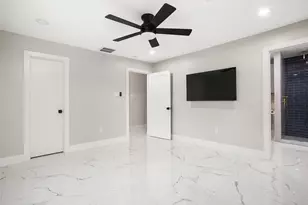 4002 Dixie Farm Rd, Pearland, TX 77581 - Photo 22