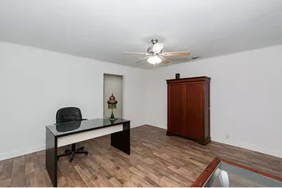 6811 Cemetary Road, Manvel, TX 77578 - Photo 16