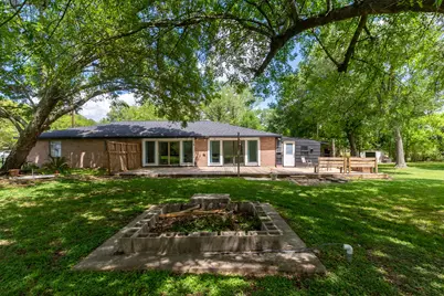 6811 Cemetary Road, Manvel, TX 77578 - Photo 22