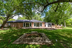 6811 Cemetary Rd, Manvel, TX 77578 - Photo 22