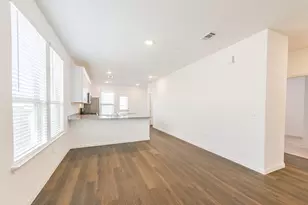 14483 Cedar Ledge Ln, Conroe, TX 77302 - Photo 4