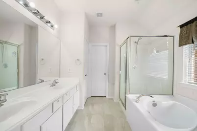 11379 Astoria Boulevard, Houston, TX 77089 - Photo 18
