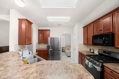 11379 Astoria Boulevard, Houston, TX 77089 - Photo 12