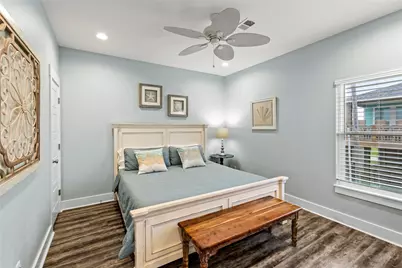 1317 Emerald Drive, Crystal Beach, TX 77650 - Photo 16