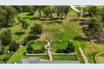 3088 Rolling Valley Ln, Brenham, TX 77833 - Photo 46