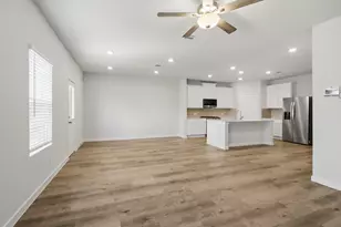16764 Needlepoint Dr, Conroe, TX 77302 - Photo 8