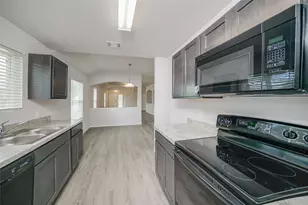 416 Brushback Dr, Huntsville, TX 77320 - Photo 6