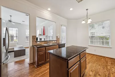3203 Holly Path Drive, Houston, TX 77042 - Photo 20