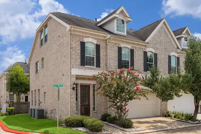 3203 Holly Path Drive, Houston, TX 77042 - Photo 2