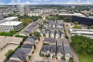 3203 Holly Path Dr, Houston, TX 77042 - Photo 50