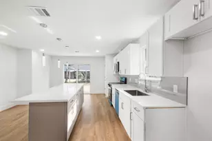 6403 Acorn Forest Dr, Houston, TX 77088 - Photo 12