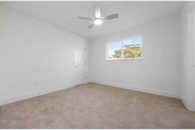 6403 Acorn Forest Drive, Houston, TX 77088 - Photo 24