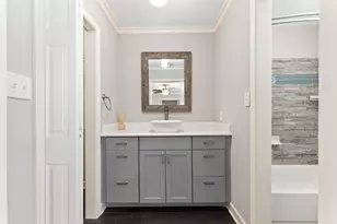 12219 Wessex Dr, Houston, TX 77089 - Photo 18