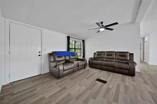30310 Davis St, Magnolia, TX 77355 - Photo 4