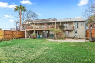 2306 Avenue N, Dickinson, TX 77539 - Photo 6