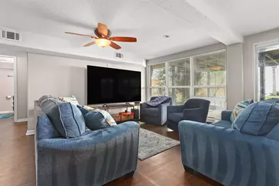 2306 Ave N, Dickinson, TX 77539 - Photo 28