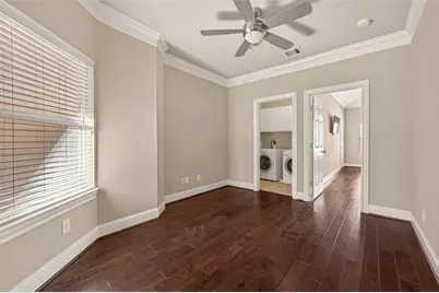 5708 Petty St #B, Houston, TX 77008 - Photo 26