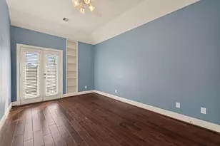 5708 Petty St, Houston, TX 77008 - Photo 20