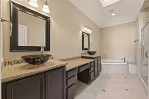 5708 Petty St, Houston, TX 77008 - Photo 38