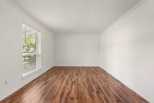 5223 Ashmere Ln, Spring, TX 77379 - Photo 6