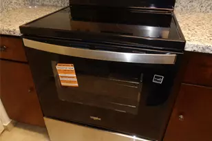 9433 Pagewood Ln, Houston, TX 77063 - Photo 2