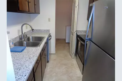 9433 Pagewood Lane, Houston, TX 77063 - Photo 8