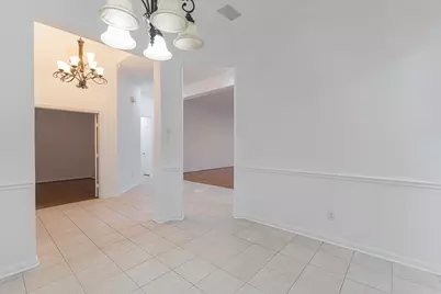 22 Westwinds Circle, The Woodlands, TX 77382 - Photo 6