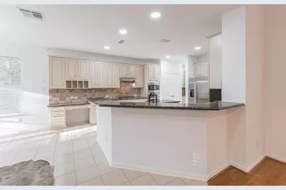 22 Westwinds Circle, The Woodlands, TX 77382 - Photo 12