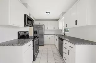 32231 Sandwedge Dr, Waller, TX 77484 - Photo 6