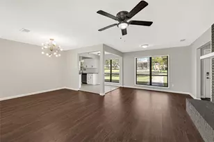 32231 Sandwedge Dr, Waller, TX 77484 - Photo 4