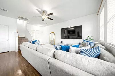 5742 Adelaide River Drive, Katy, TX 77449 - Photo 6