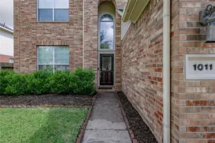 1011 Jasons Bend Dr, Sugar Land, TX 77479 - Photo 4