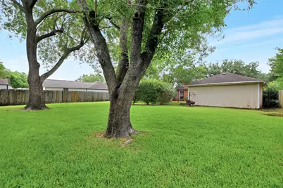 15326 Glamorgan Drive, Houston, TX 77040 - Photo 38